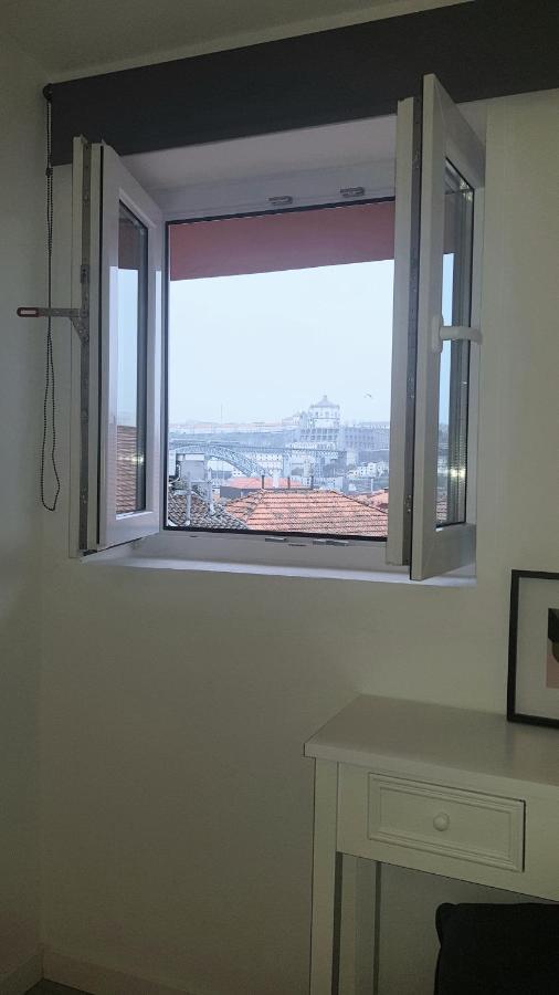 Apartment River House